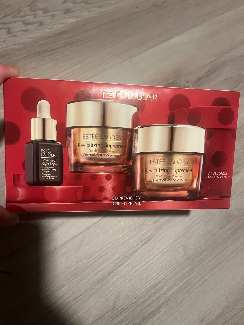 Estee Lauder Revitalizing Supreme+ Set in Red and Gold BRAND NEW